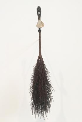 Fly Whisk (tahiri ra’a)